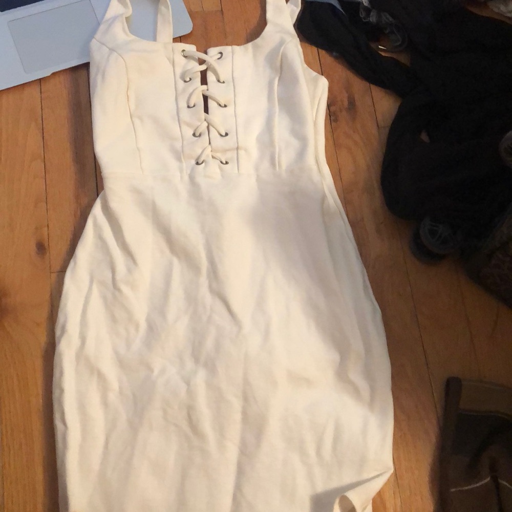 white body con dress